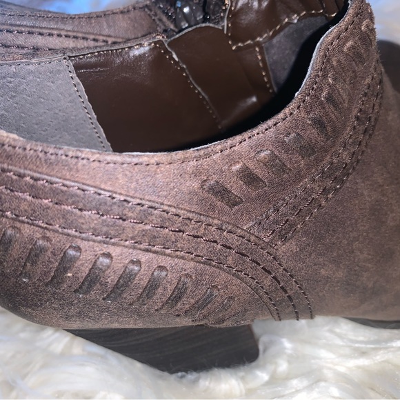 Zipper up Brown suede ankle booties Sz8 heel 3.5” - Picture 8 of 11